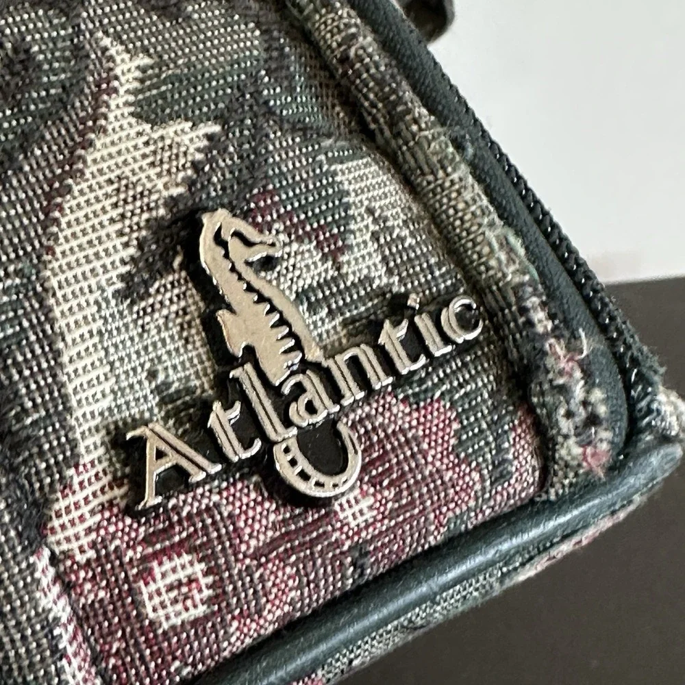 Vtg 80's Atlantic Floral Tapestry Carry On Overnight Bag Luggage Grandmillenial